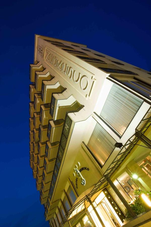 Negresco Hotel 4*