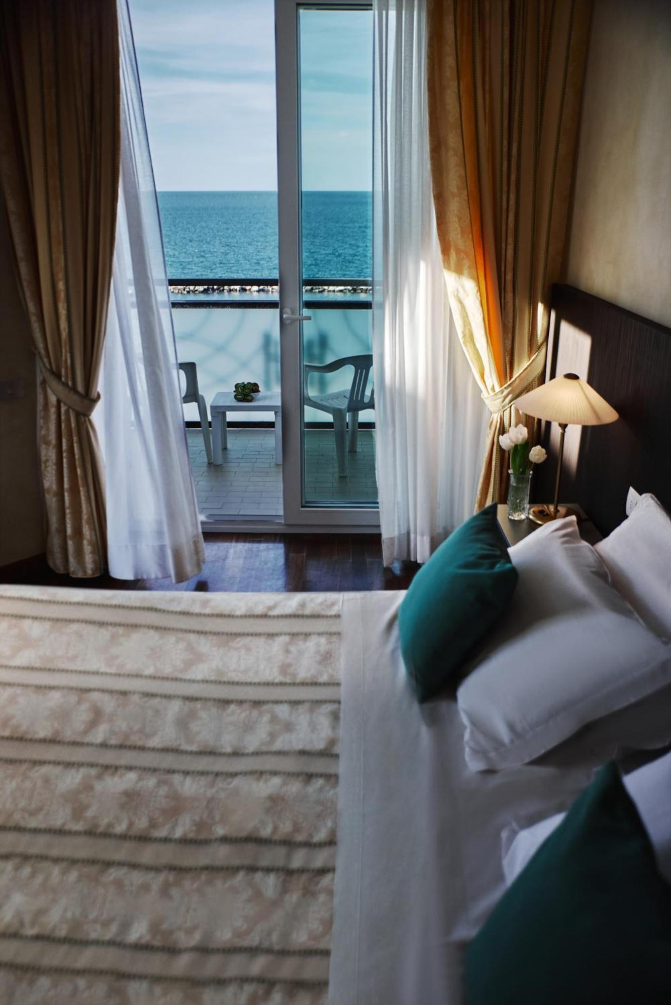 Negresco Hotel Cattolica